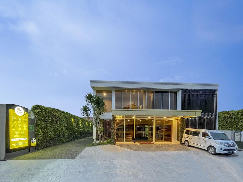 Aveon Express By Daphna International Hotel
