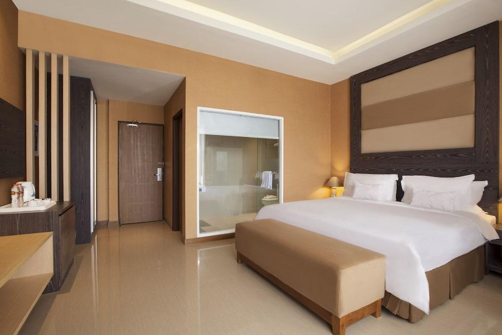 Hotel Aveon Express By Daphna International