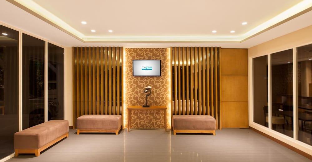 Hotel Aveon Express By Daphna International 3*