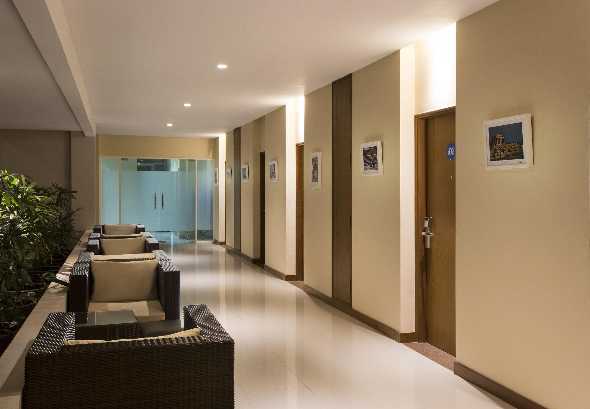 Aveon Express By Daphna International Yogyakarta